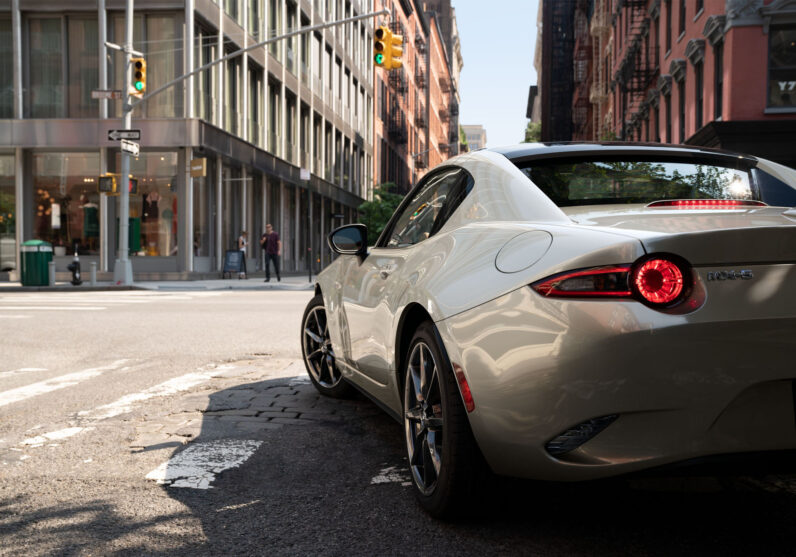 
								New Mazda MX-5 RF full									