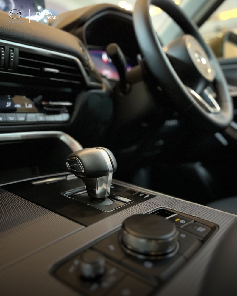 
								New Mazda CX-60 Sport full									